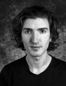 [Image] HEADSHOTThomas